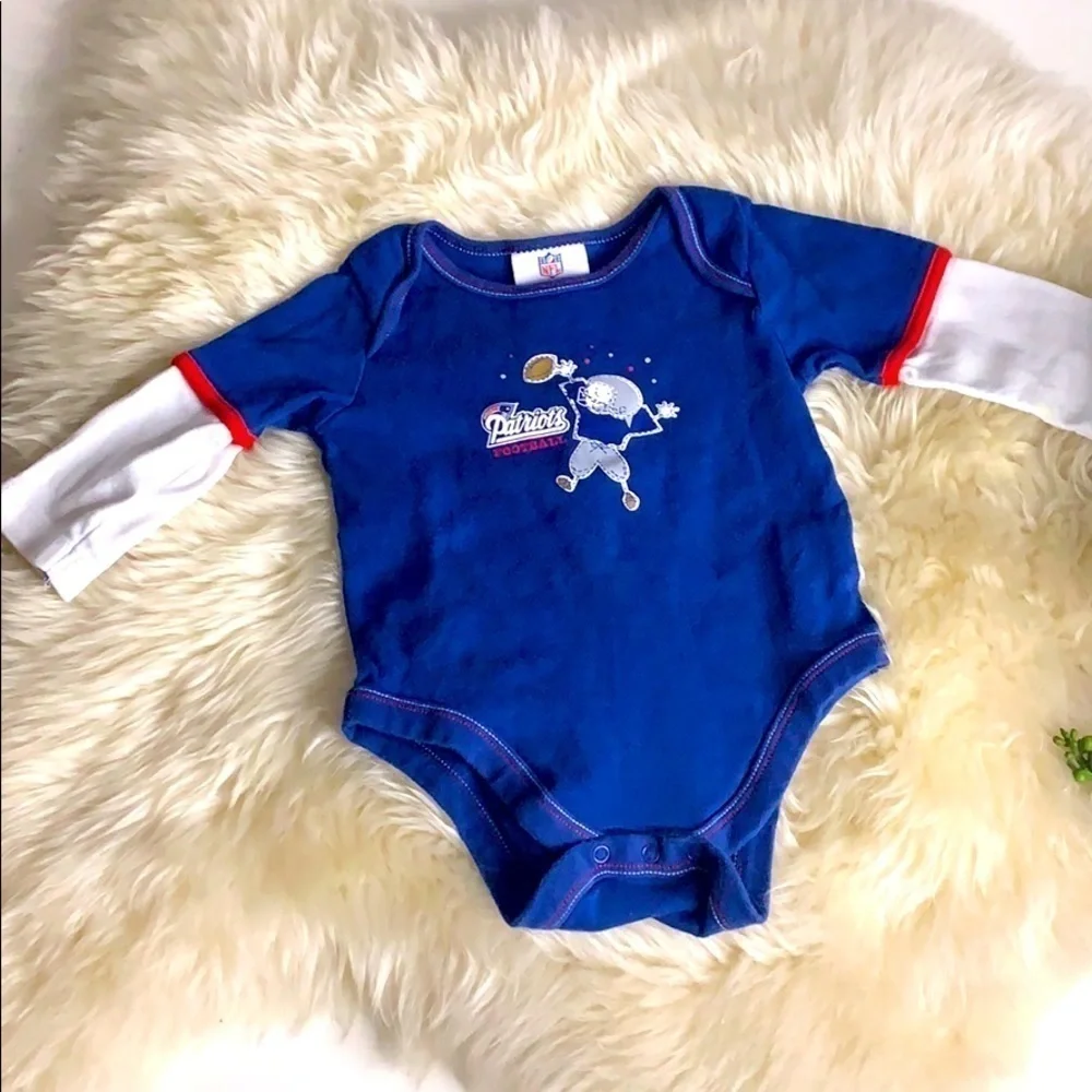 Patriots football NFL team apparel layer bodysuit 12 months